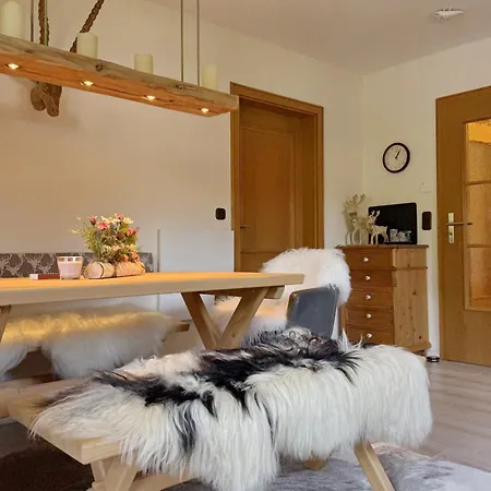 Daire Ameisenhuus Mit Balkon & Chiemgau Karte *