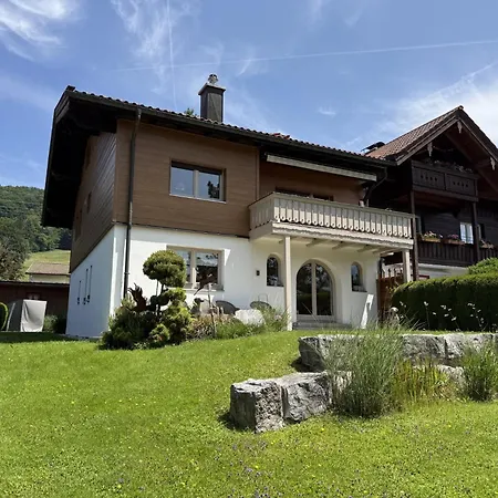 Ameisenhuus Mit Balkon & Chiemgau Karte Daire
